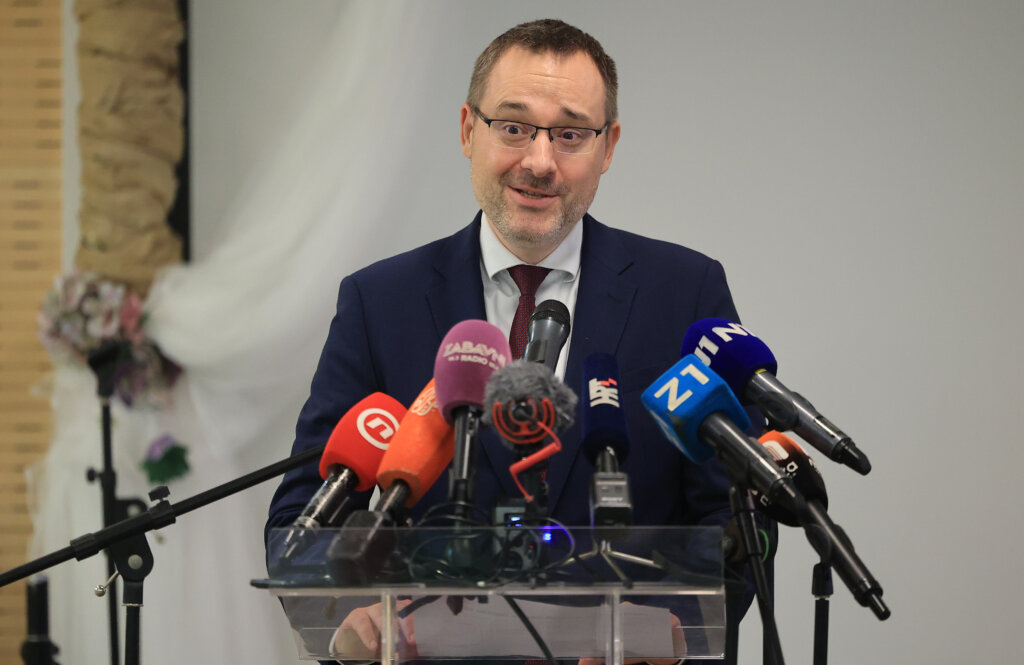 Juroš: Dozvole za školu u Dragonošcu stižu uskoro, roditelji najavili novi prosvjed