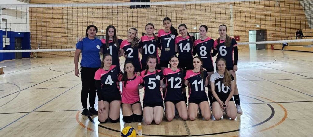 ODBOJKA Daruvarčanke slavile u Križevcima
