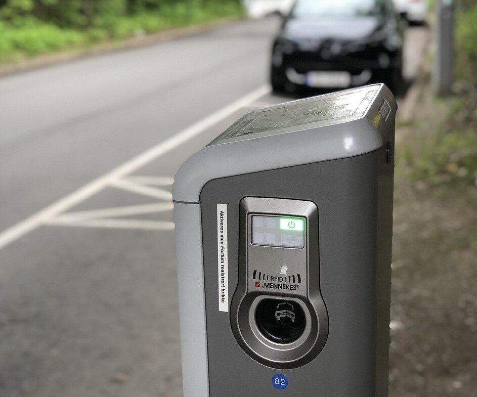 Njemački par ukrao najmanje milijun eura iz parkirnih automata