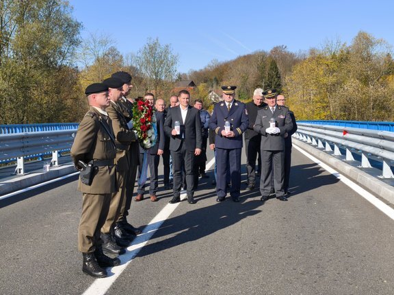 Položen vijenac u spomen hrvatskim braniteljima