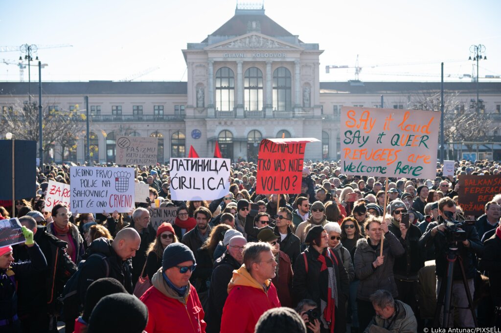 [VIDEO] Prosvjed “Ujedinjeni protiv fašizma”: Ne pristajemo na zastrašivanja i podjele