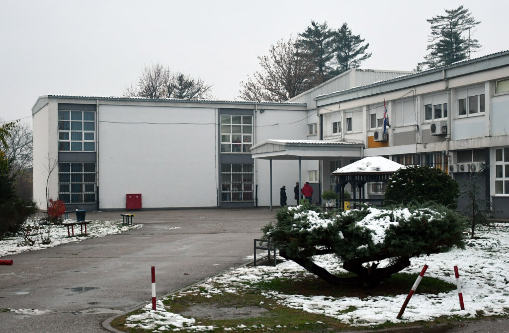 21.11.2025 . Sisak Os Braca Ribar U Cijoj Se Blizini Danas Dogodila Pucnjava.