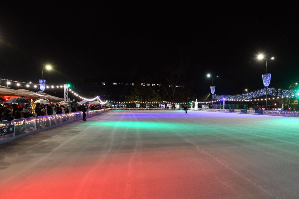 U Varaždinu otvoreno klizalište Ice Wonderland, najveće u Hrvatskoj