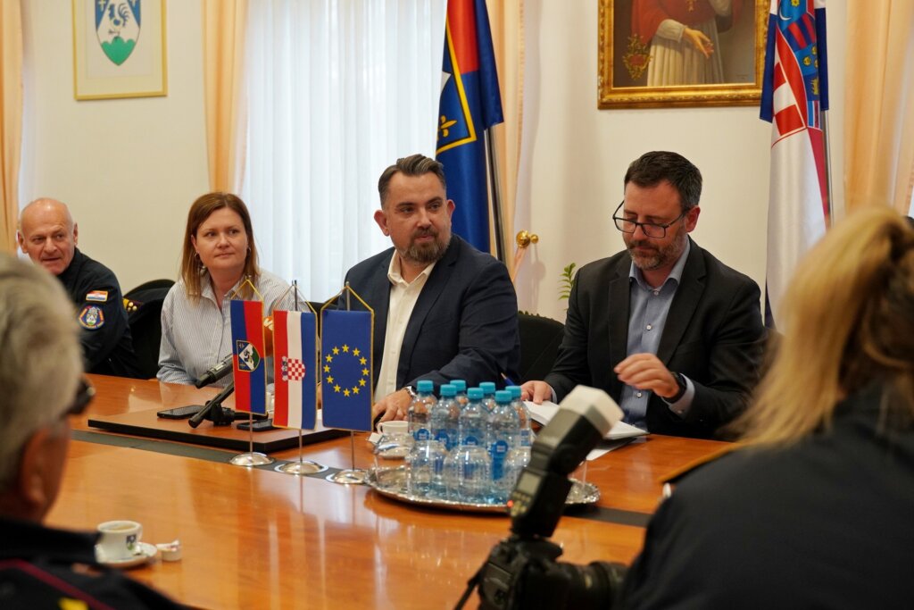 Vatrogasci Prijem Kckzz Lk (1)