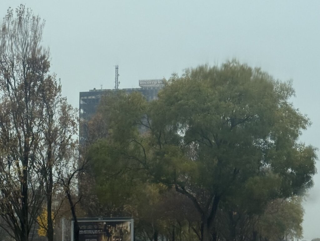 Određen pritvor dvojici osumnjičenih za izazivanje požara u Vjesnikovom neboderu