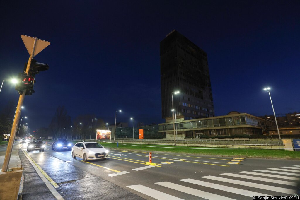 Zagreb: Od jutros na Slavonskoj aveniji ponovno omogućen promet u oba smjera