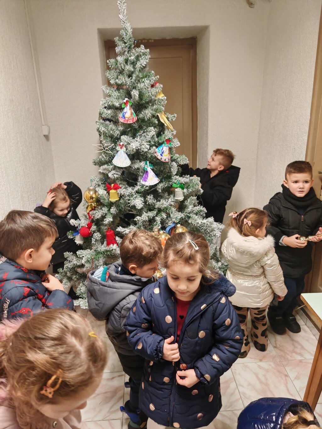 041b6e9e D2e2 4f4c 991e 272ef4827f43