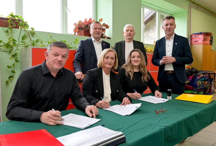 1956030cd7622651b2fe6182d3f9043e Xl