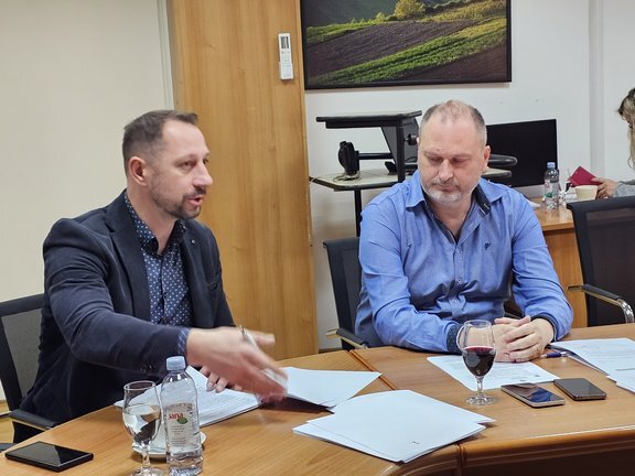 20251201 112201.jpg 648x432 Q85 Subsampling 2