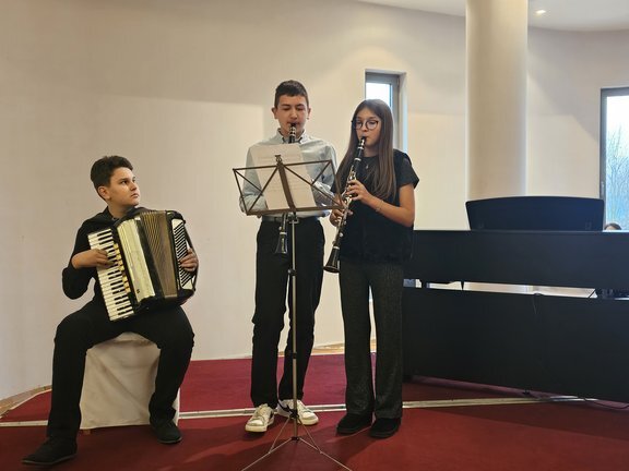 20251203 114027.jpg 648x432 Q85 Subsampling 2