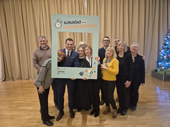 Zagrebačka županija prigodno nagradila nastavnike koju su otišli u mirovinu