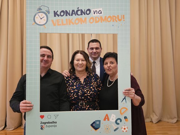 20251203 115929.jpg 648x432 Q85 Subsampling 2