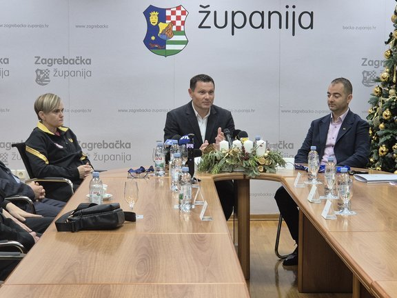 20251217 100840.jpg 648x432 Q85 Subsampling 2