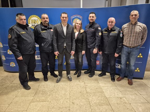 20251231 112444.jpg 648x432 Q85 Subsampling 2