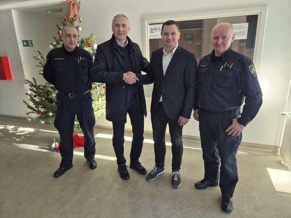 20251231 134457.jpg 648x432 Q85 Subsampling 2