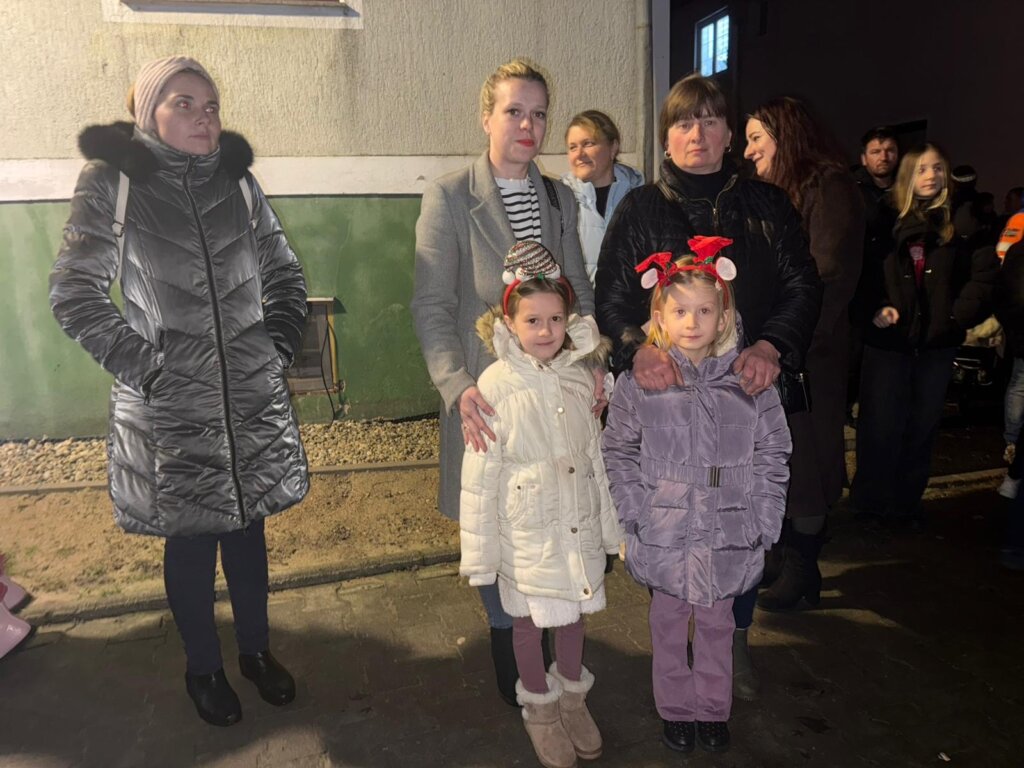 37424425 79e7 4fa6 Aad3 514125d42db0