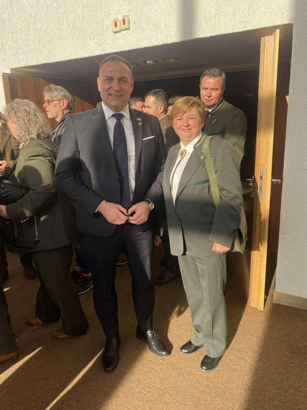 3b27781c 4f90 4fb9 9701 E8d8c18e64e8