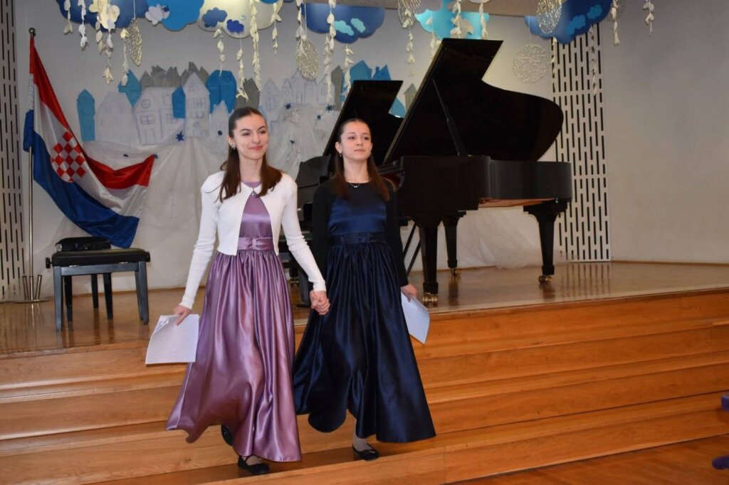 599631197 1815400692737289 5878957460870005311 N