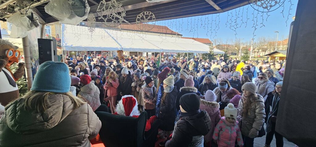 605527107 1345796780683334 778881342413273962 N