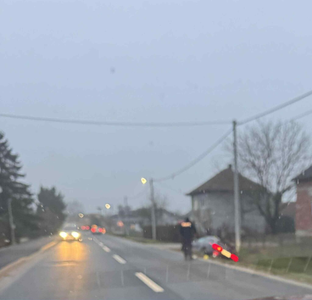 74d0e7ae 47d2 4d71 B6c8 3da963972f2d