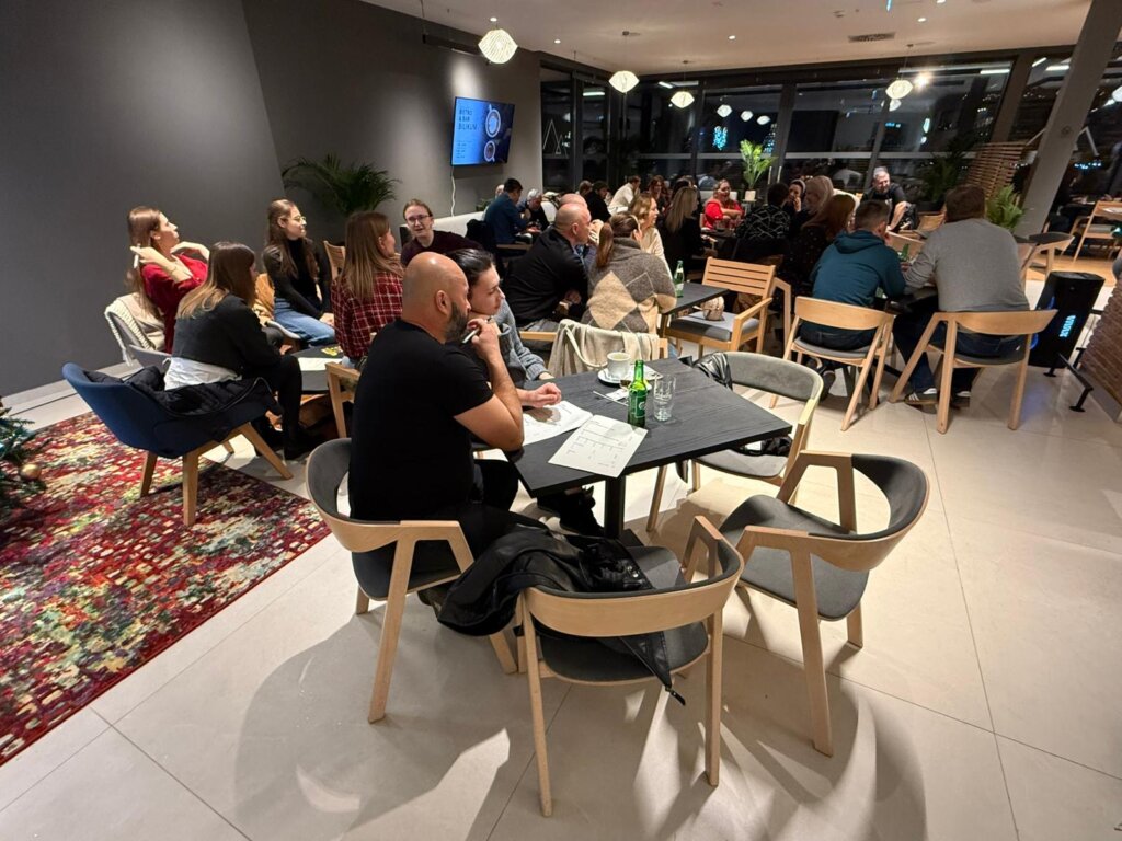 9d67b7ed Ea10 45a5 A75b 77542e5511c0