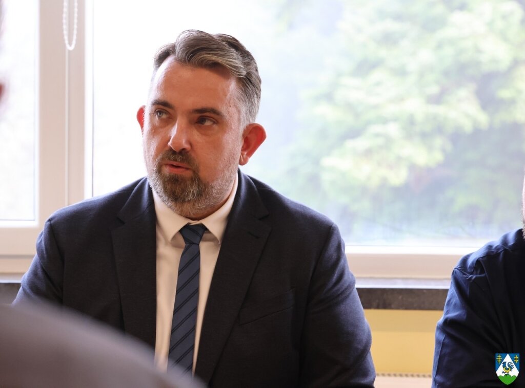 Cn9a4764 1024x758 Equal