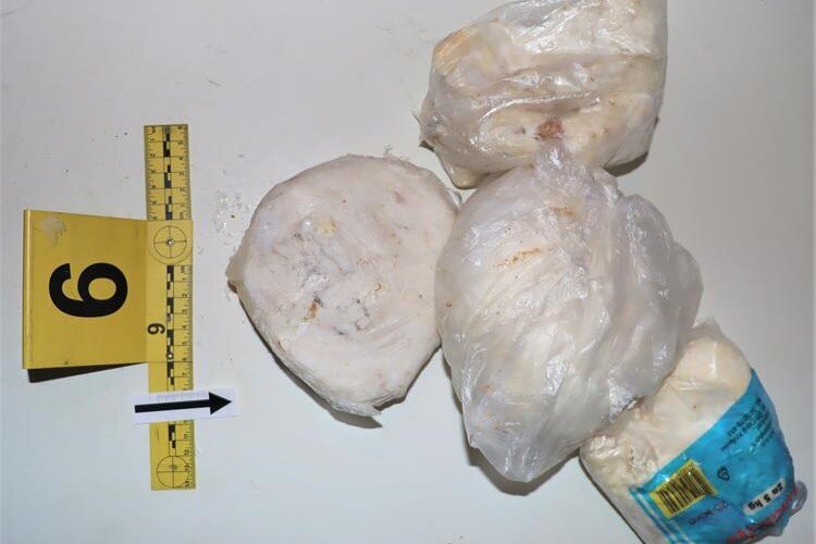 Diler doma skrivao 6,5 kilograma marihuane, kokain, hašiš i amfetamine