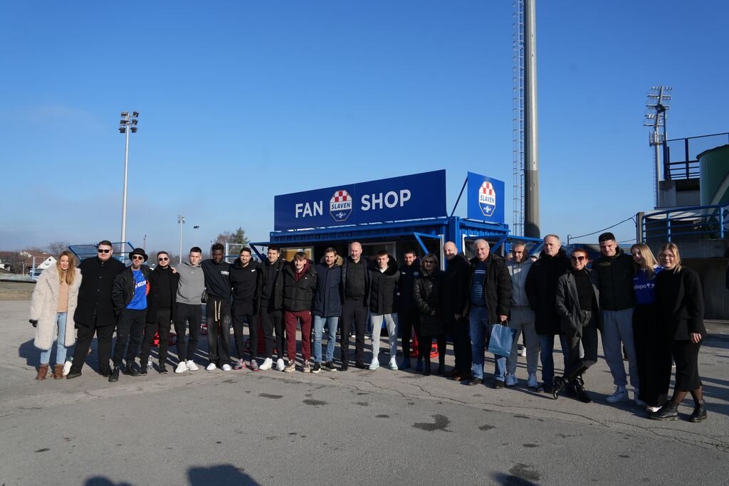 Fan Shop Slaven Belupo Otvorenje 14