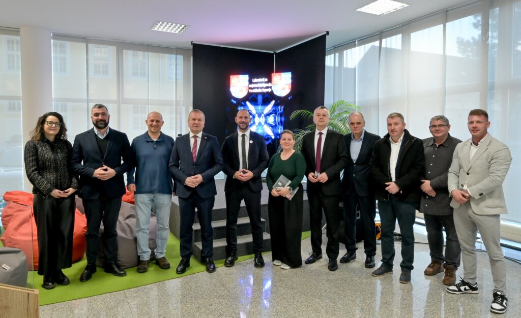 Gimnazija Obilazak (14)