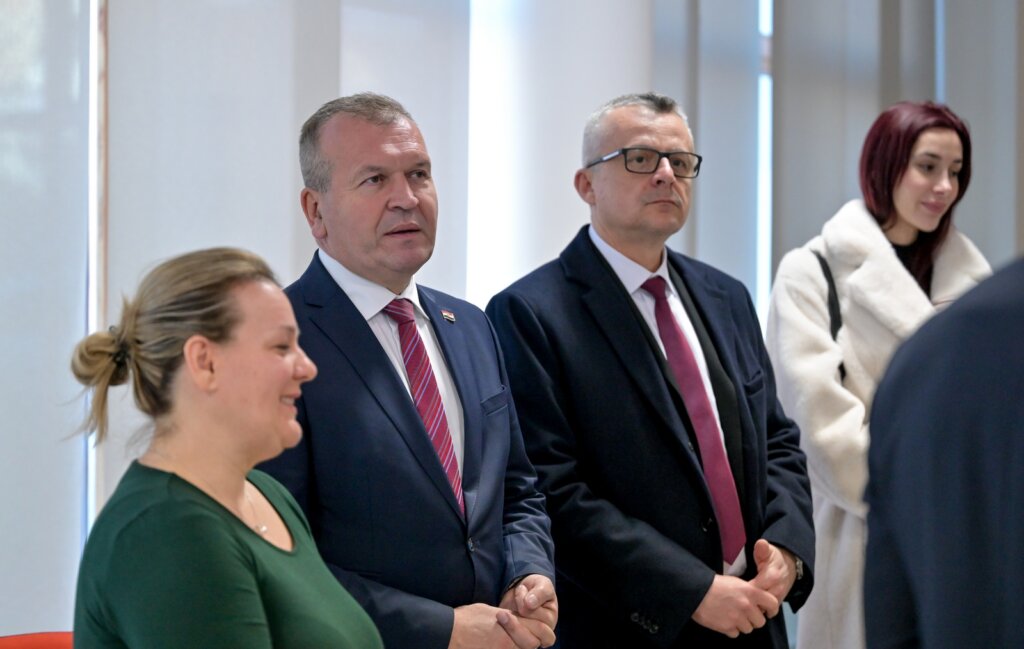 Gimnazija Obilazak (8)