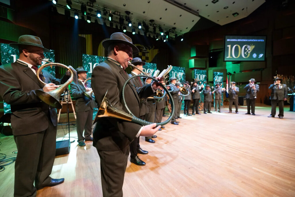 Hls 100 Obljetnica Rogisti