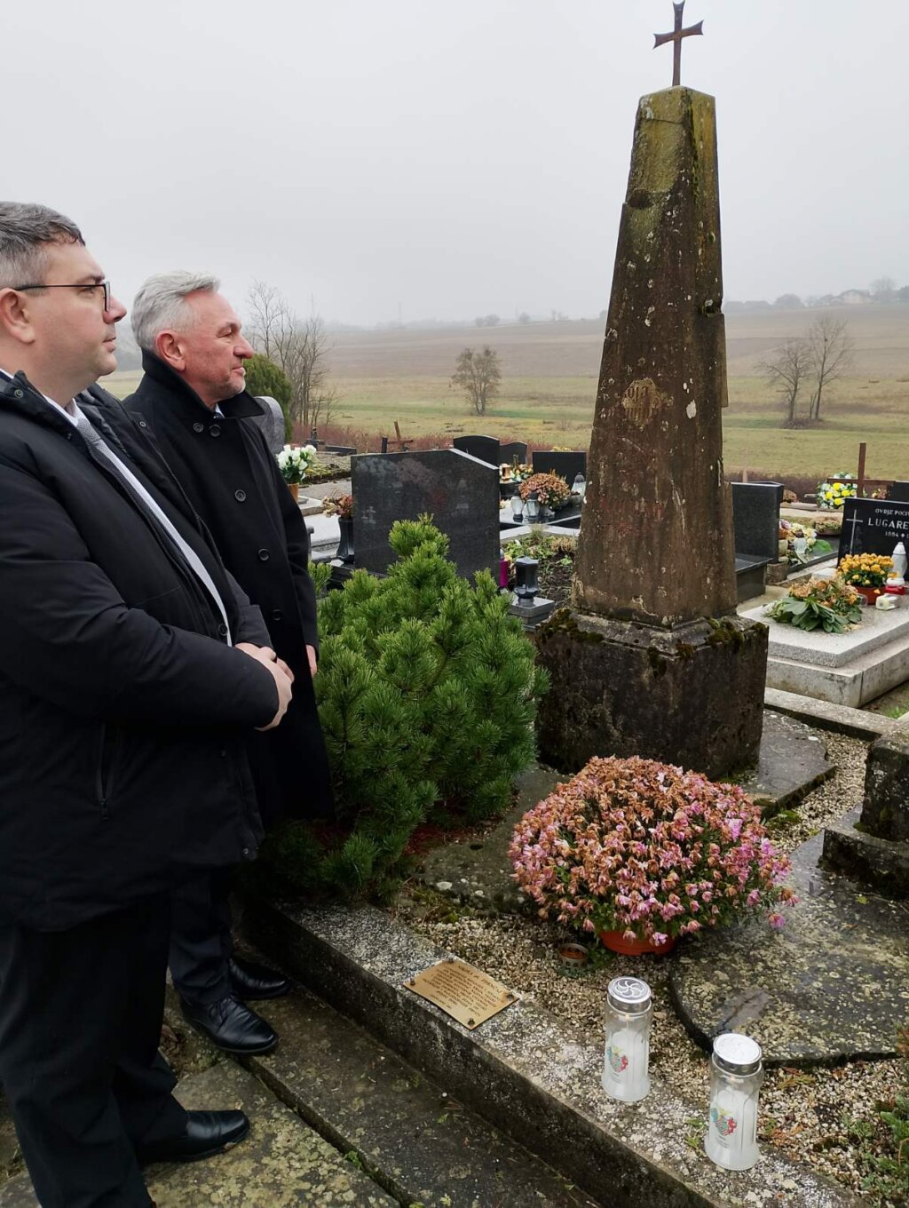 Img E0119dbf9b6f49bc2742ad26038748e8 V