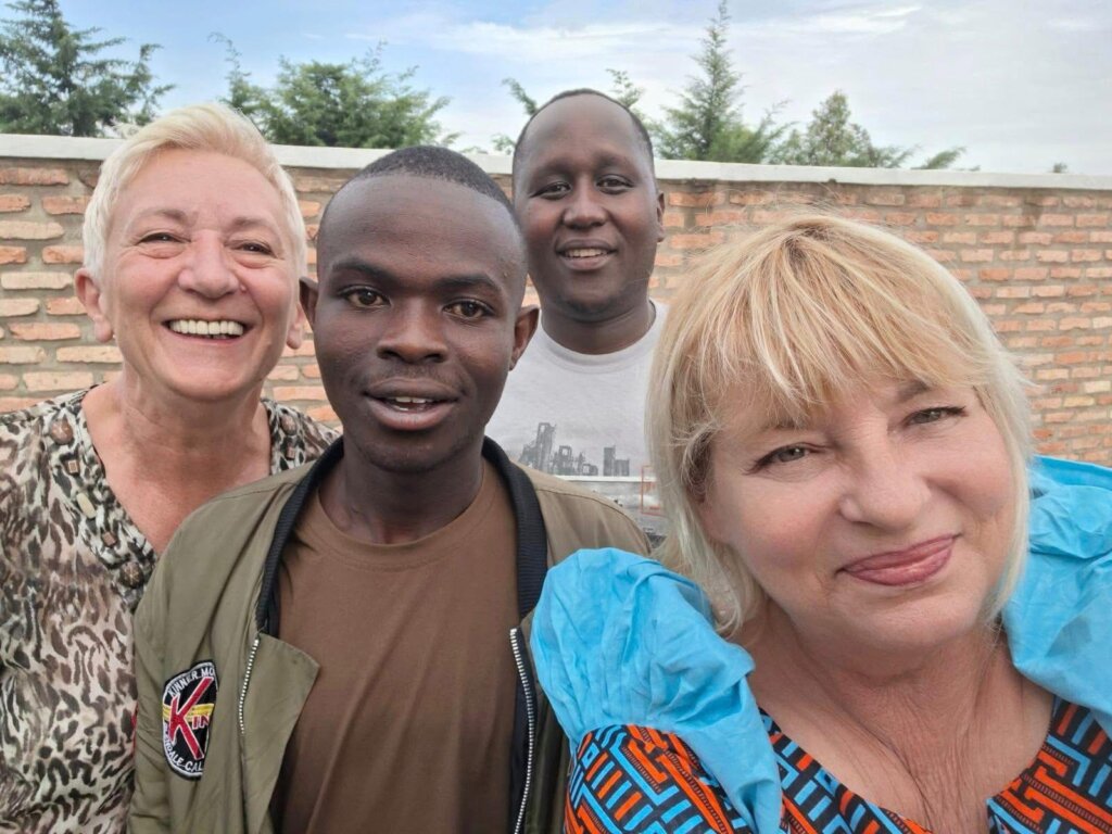 Osnivačice Udruge Slavica Gašparović I Elizabeth Suzana Kozina, Emmanuel Nshimiyimano,patrik Byiringiro