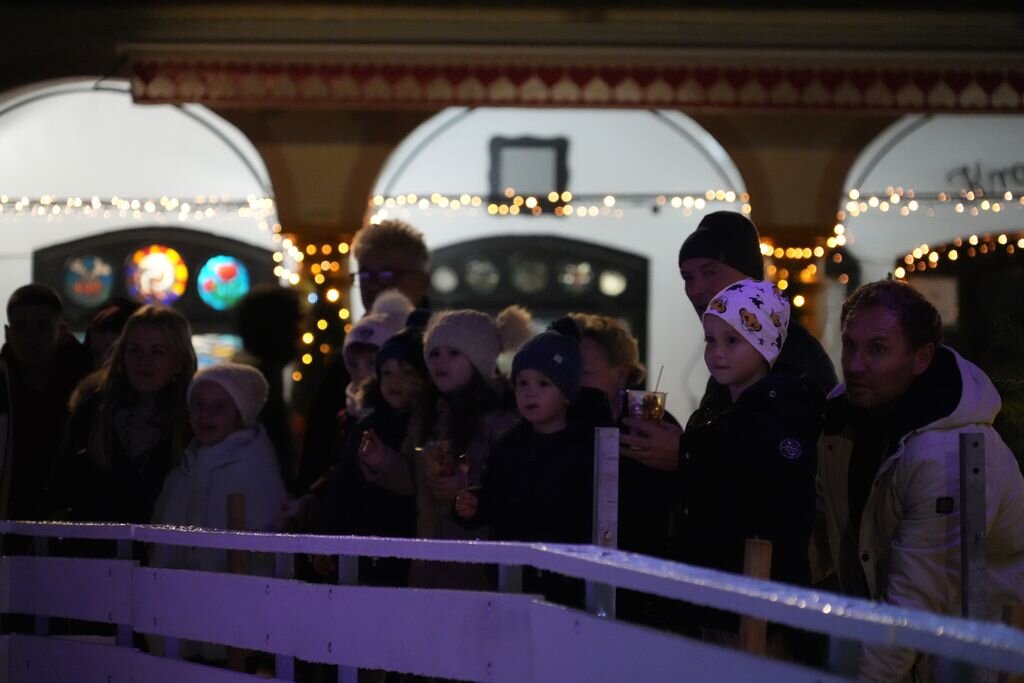 Otvorenje Klizalista 11