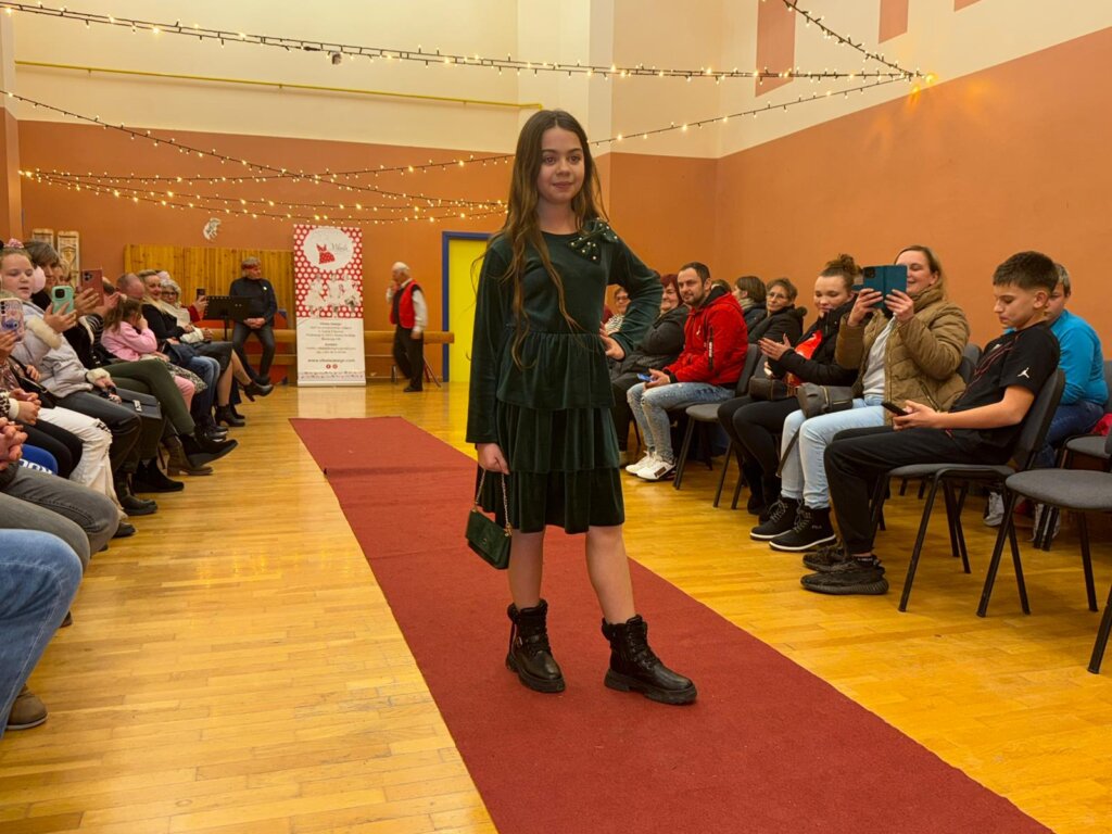 Photo 2025 12 13 21 36 51 3