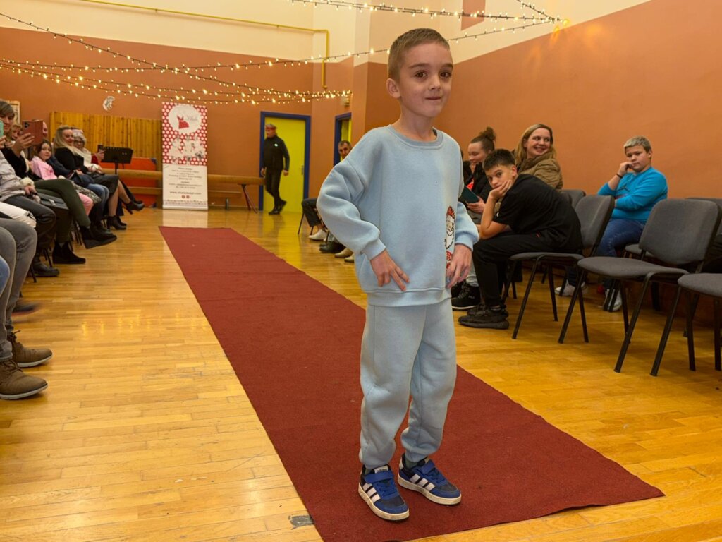 Photo 2025 12 13 21 36 53 2