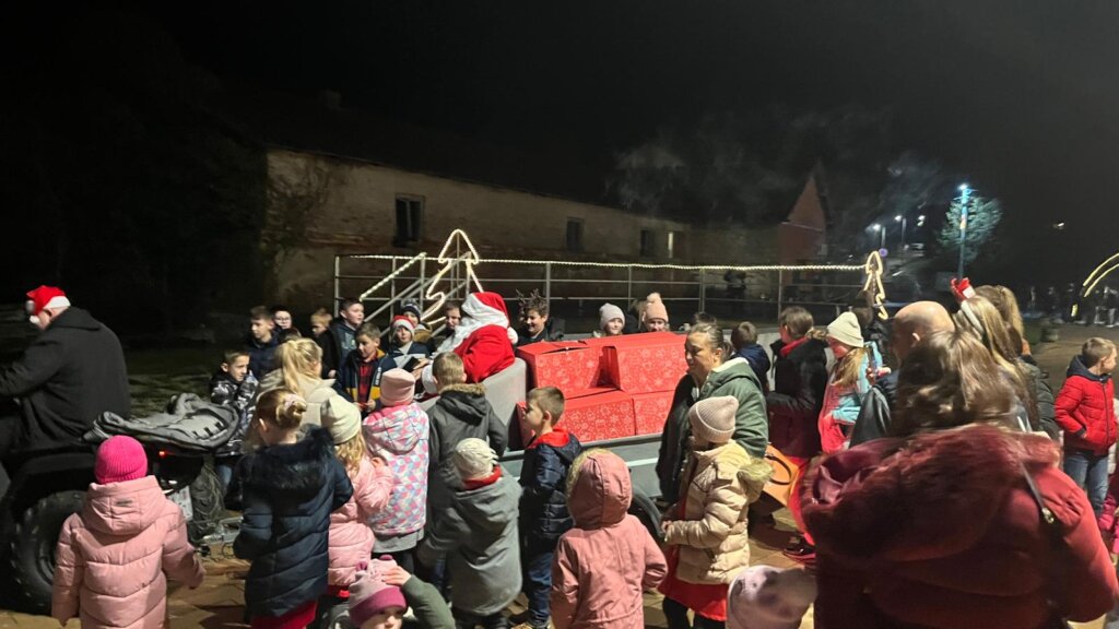 Photo 2025 12 20 12 00 30 3