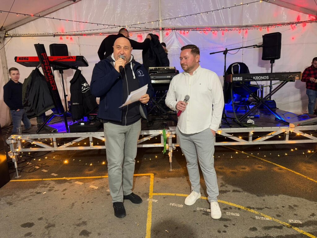 Photo 2025 12 20 19 46 48 2