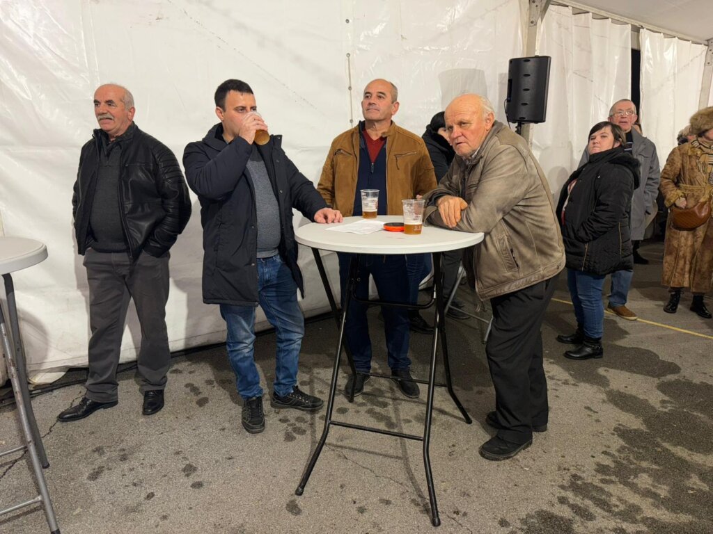 Photo 2025 12 20 19 46 49 1