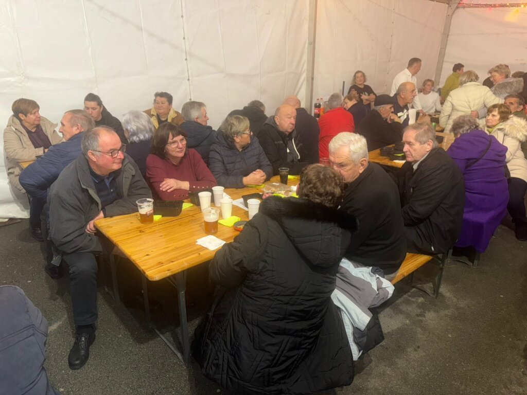 Photo 2025 12 20 19 46 49 2