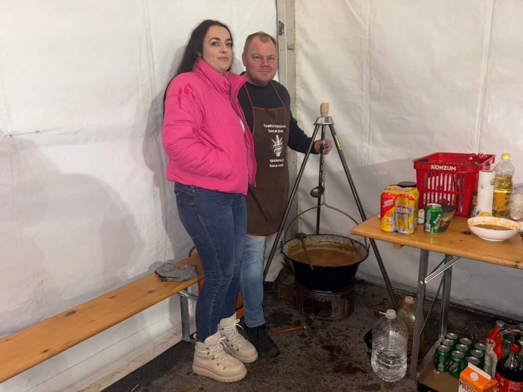 Photo 2025 12 20 19 46 50 1