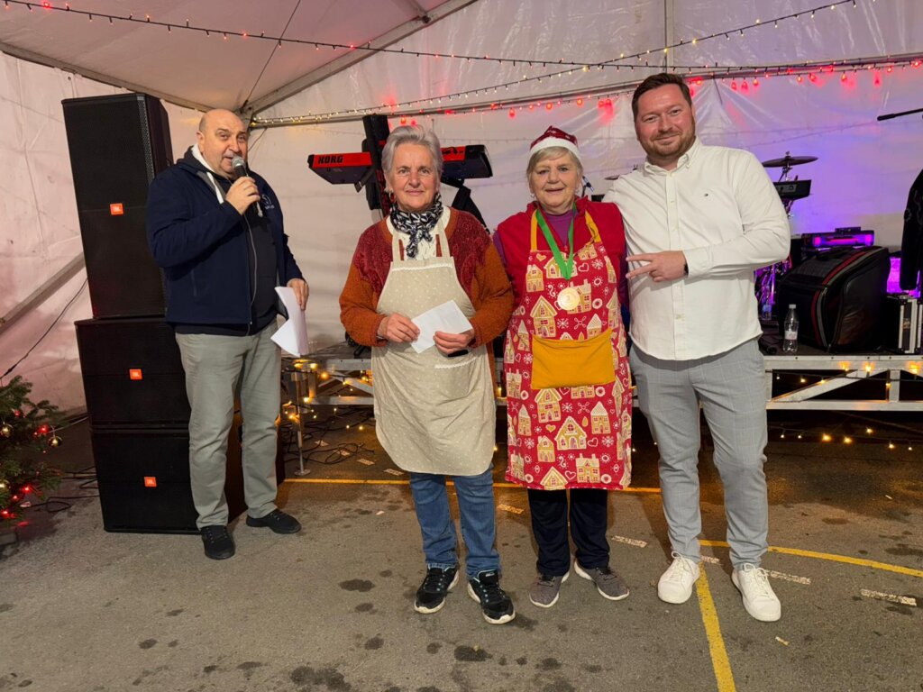 Photo 2025 12 20 19 46 53