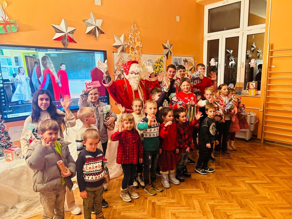 Photo 2025 12 23 17 58 12 7