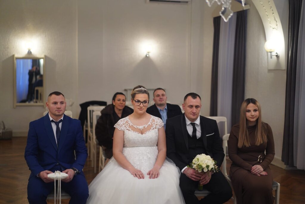 Photo 2025 12 30 17 09 42 1