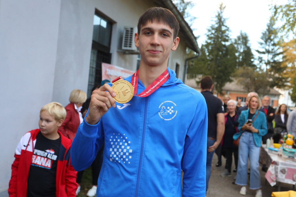 Oscar Kovačić europski prvak u taekwondou do 21 godine