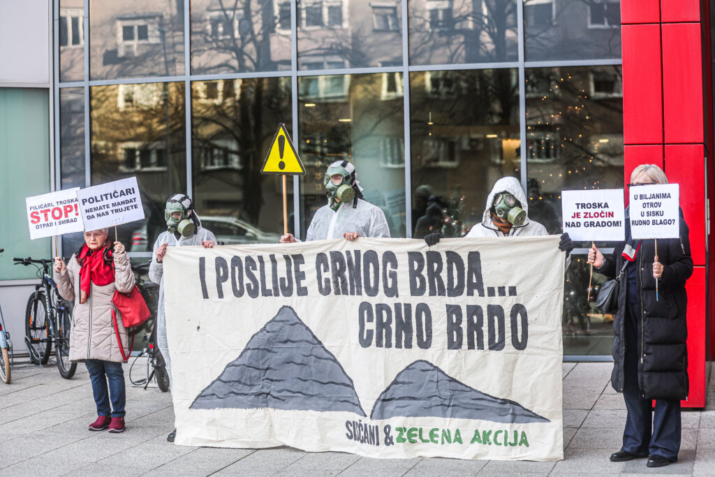 Zelena akcija: Otpad s Crnog brda je opasan, dosta je igranja sa zdravljem ljudi