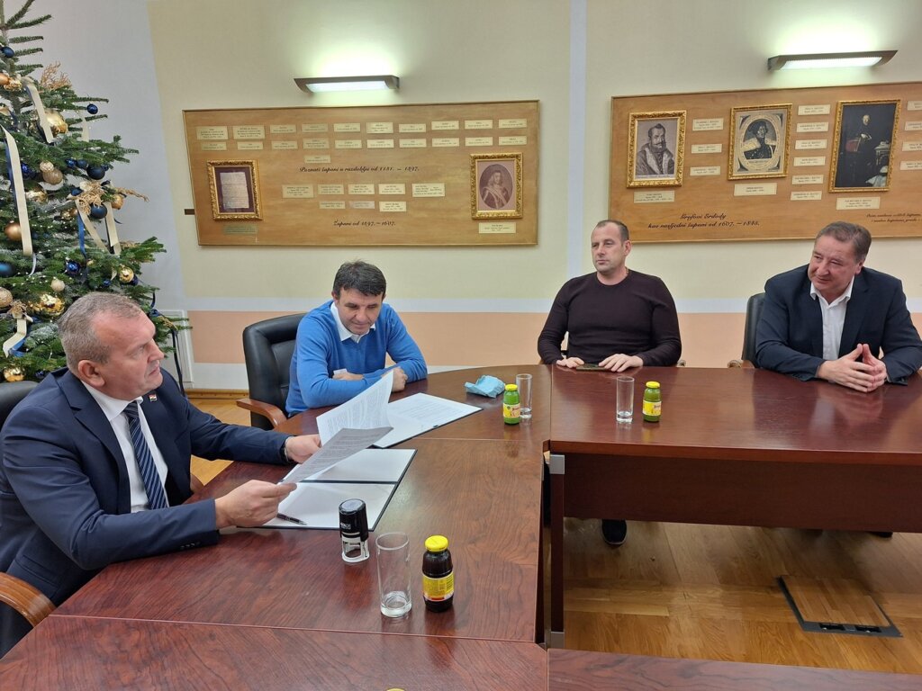 Potpisivanje Ugovora (4)