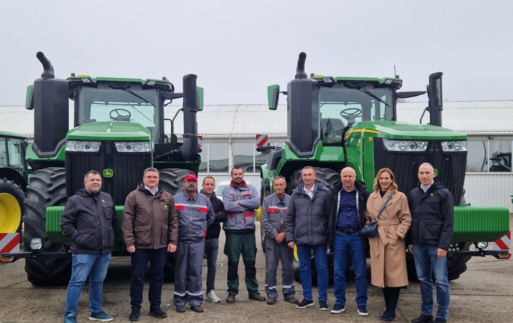 Primopredaja 2 Kom Jd 9r 540