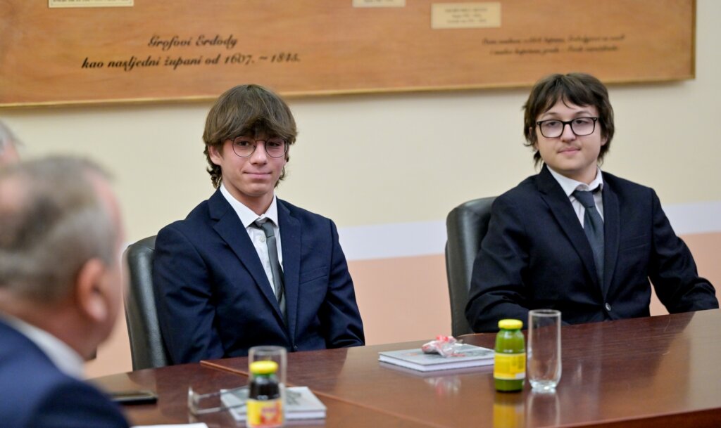 Prva Privatna Gimnazija (14)