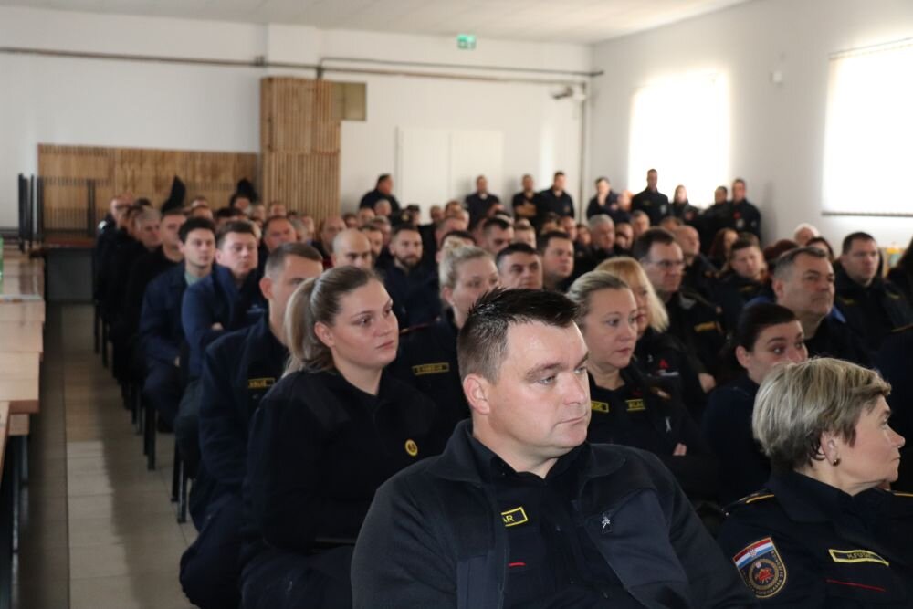 VzŽ Koprivničko Križevačka Edukativni Skup 7